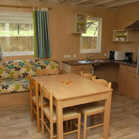 La Ferme De Campingplatz Castellane